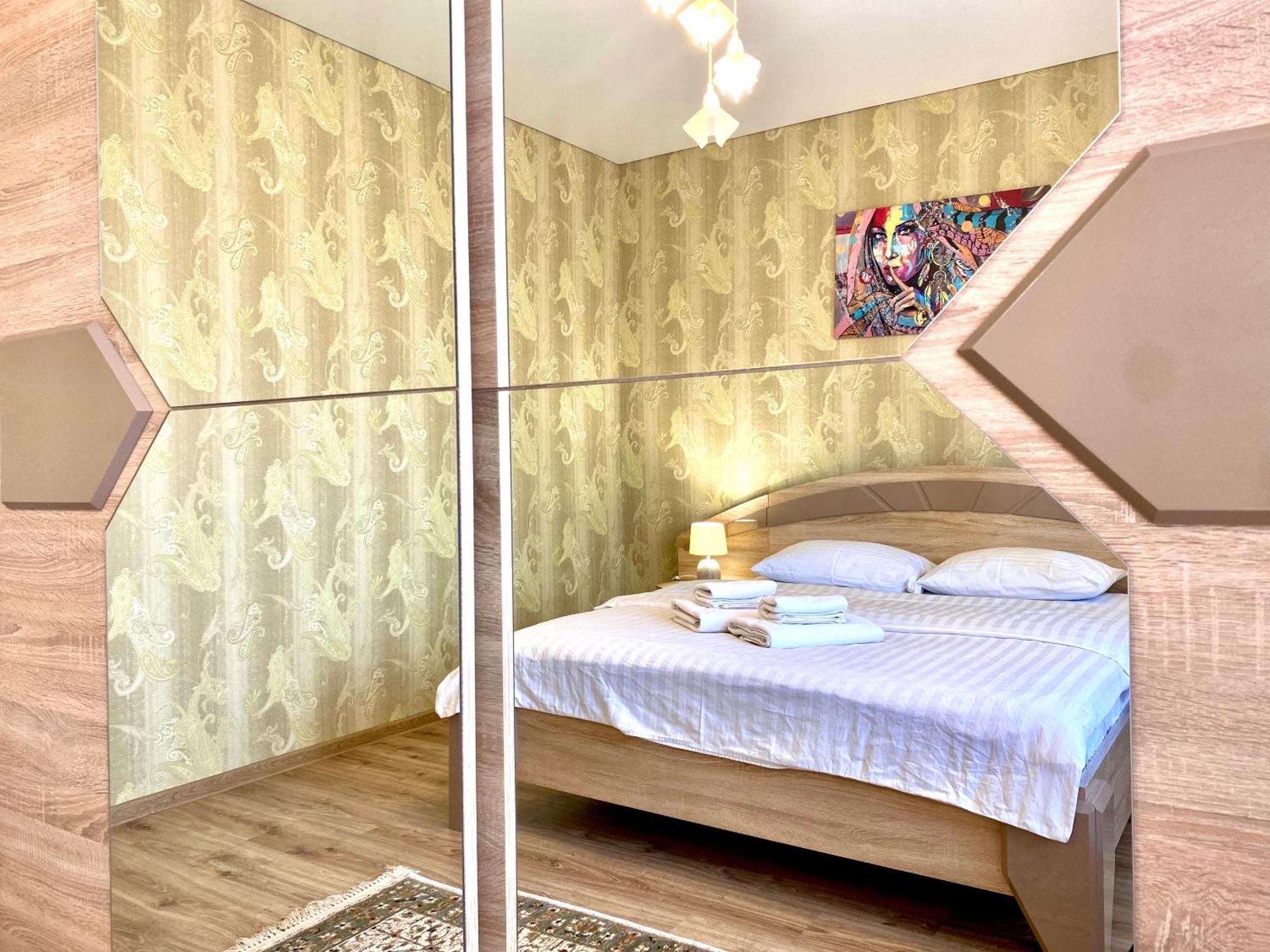 Apartpoltava Новий Будинок, В Самому Центрі 2-Окремі Кімнати, Панорамний Балкон Екстериор снимка