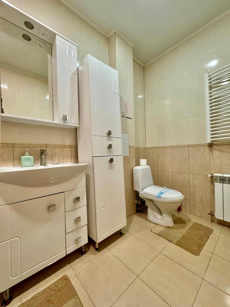 Apartpoltava Новий Будинок, В Самому Центрі 2-Окремі Кімнати, Панорамний Балкон Екстериор снимка