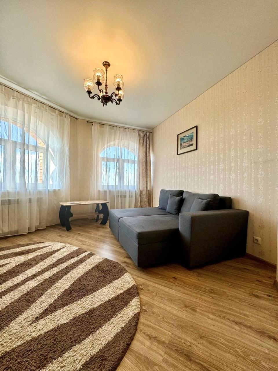 Apartpoltava Новий Будинок, В Самому Центрі 2-Окремі Кімнати, Панорамний Балкон Екстериор снимка