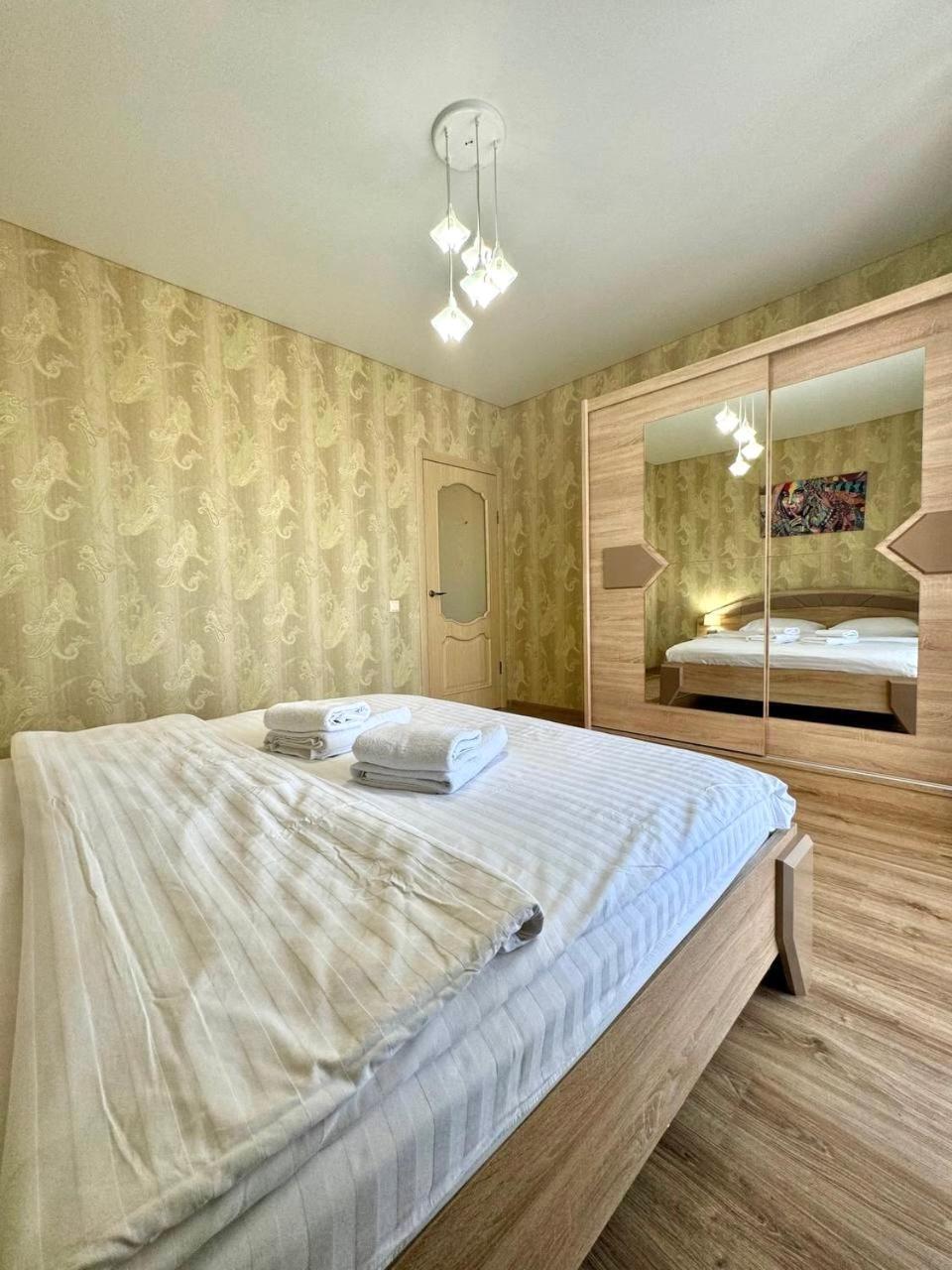 Apartpoltava Новий Будинок, В Самому Центрі 2-Окремі Кімнати, Панорамний Балкон Екстериор снимка